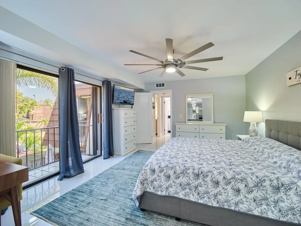 803 8th Lane Palm Beach Gardens FL 33418