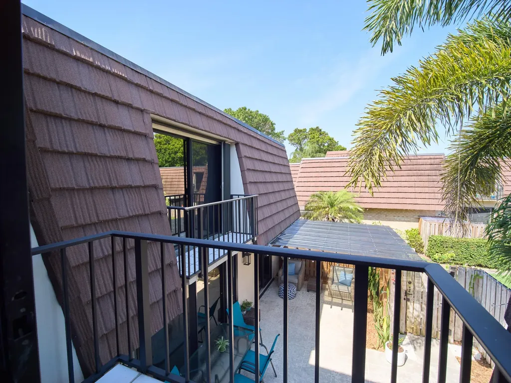803 8th Lane Palm Beach Gardens FL 33418