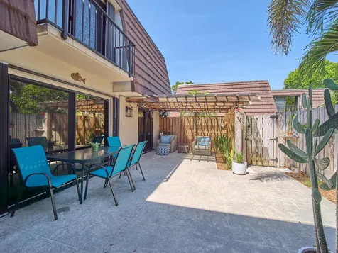 803 8th Lane Palm Beach Gardens FL 33418