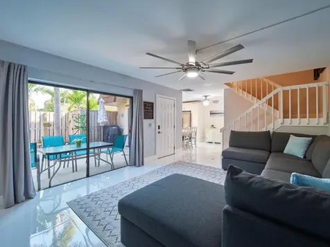 803 8th Lane Palm Beach Gardens FL 33418