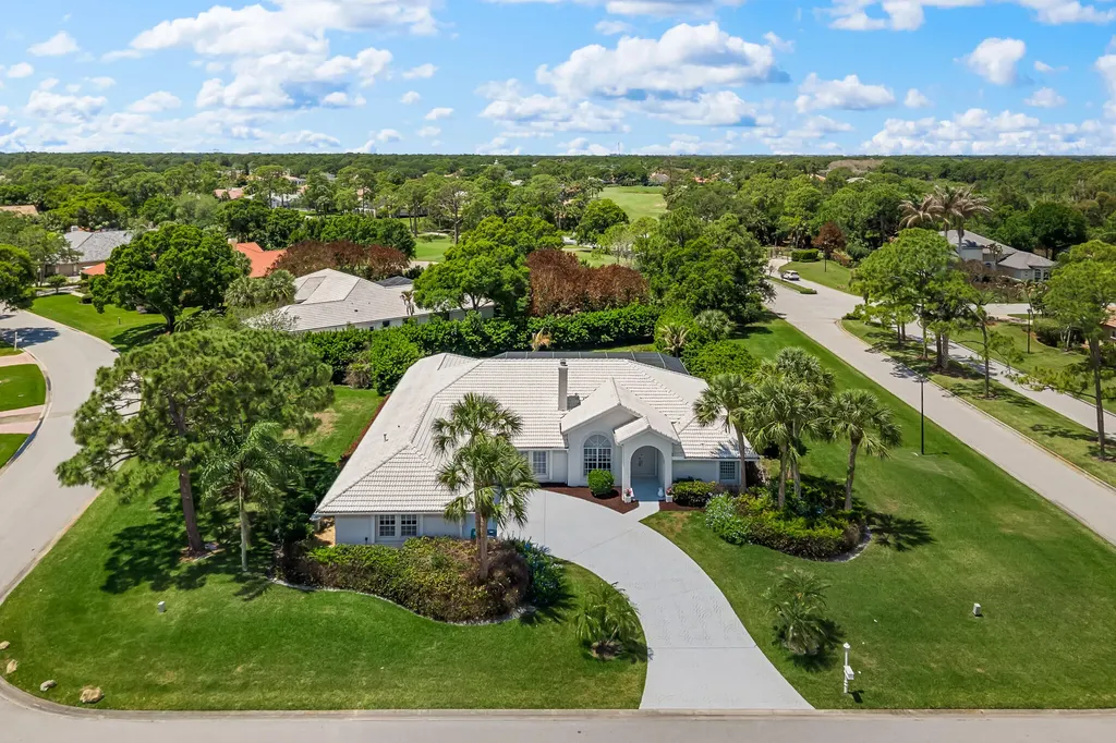 1402 SW Osprey Cove Port St Lucie FL 34986