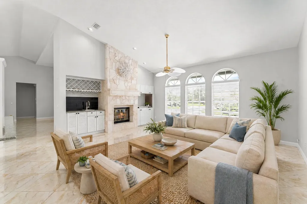 1402 SW Osprey Cove Port St Lucie FL 34986