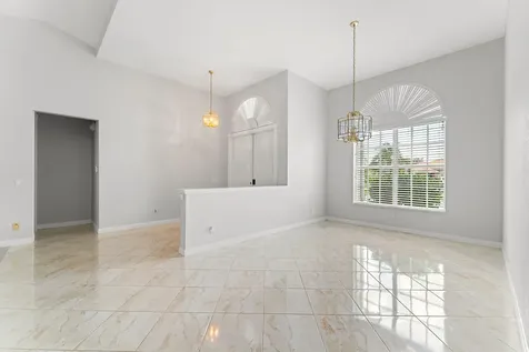 1402 SW Osprey Cove Port St Lucie FL 34986