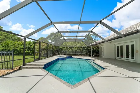 1402 SW Osprey Cove Port St Lucie FL 34986