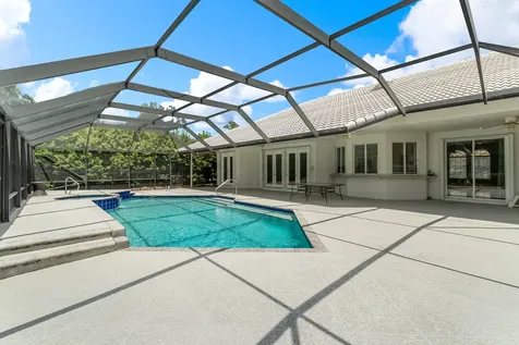 1402 SW Osprey Cove Port St Lucie FL 34986