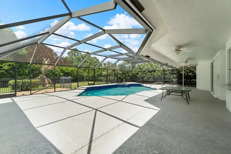 1402 SW Osprey Cove Port St Lucie FL 34986