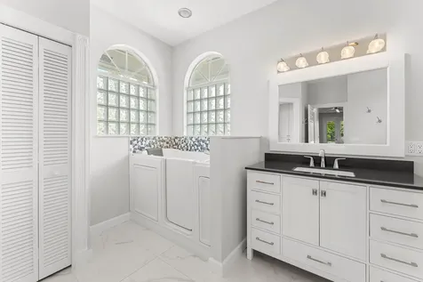 1402 SW Osprey Cove Port St Lucie FL 34986