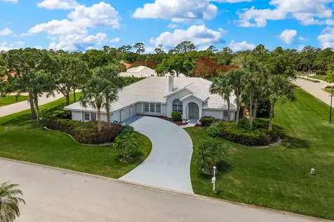 1402 SW Osprey Cove Port St Lucie FL 34986