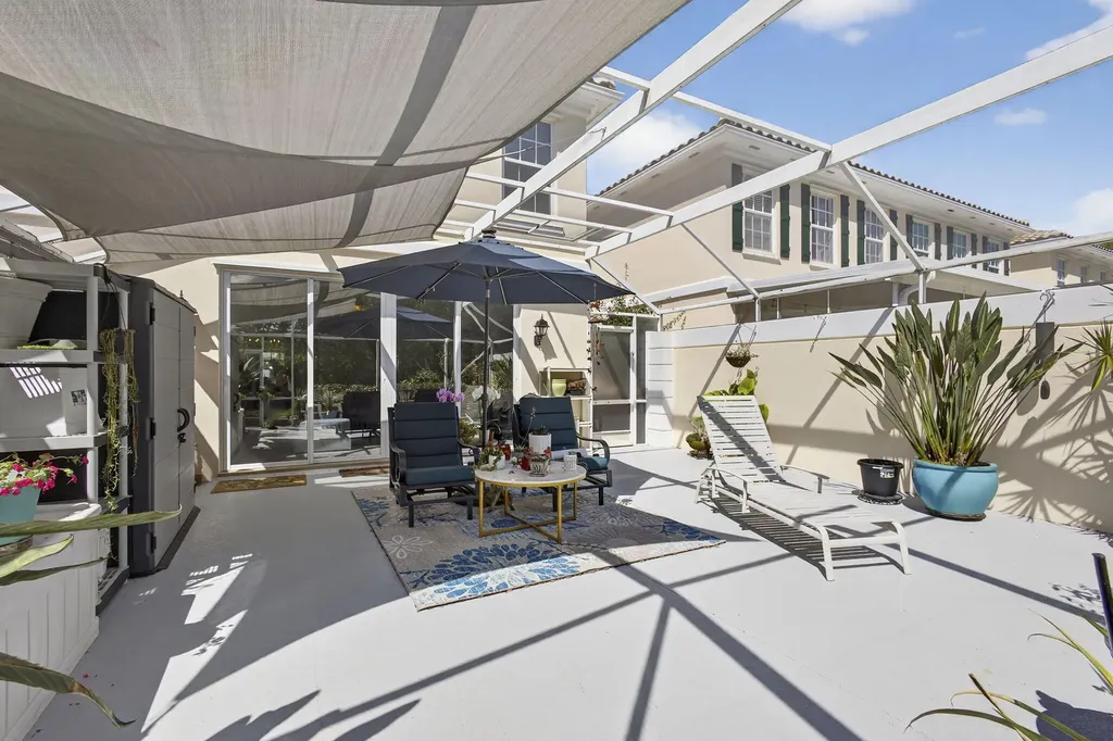 306 Salinas Drive Palm Beach Gardens FL 33410