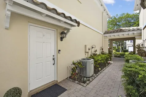 306 Salinas Drive Palm Beach Gardens FL 33410