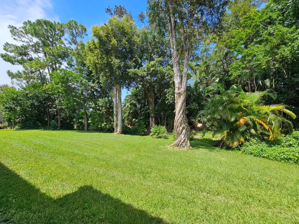 21864 Arriba Real Boca Raton FL 33433
