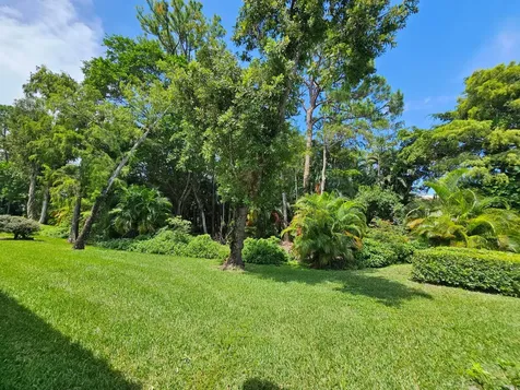 21864 Arriba Real Boca Raton FL 33433