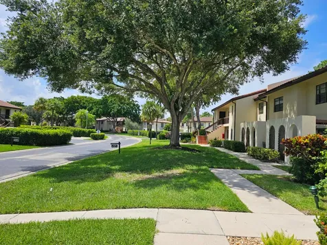 21864 Arriba Real Boca Raton FL 33433