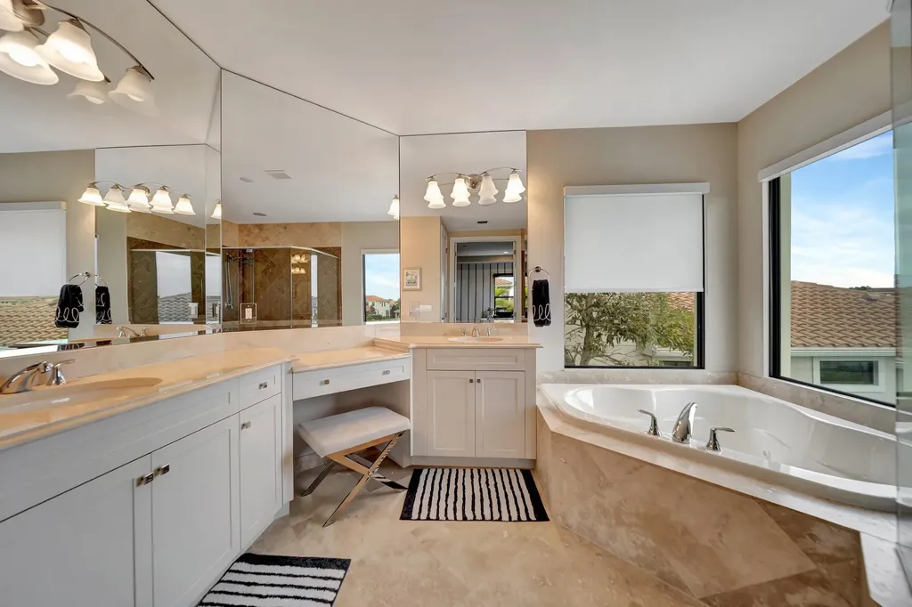 10302 Sweet Bay Manor Parkland FL 33076