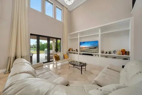 10302 Sweet Bay Manor Parkland FL 33076