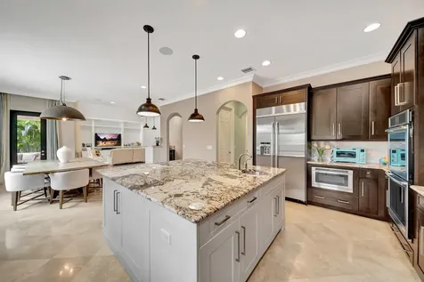 10302 Sweet Bay Manor Parkland FL 33076