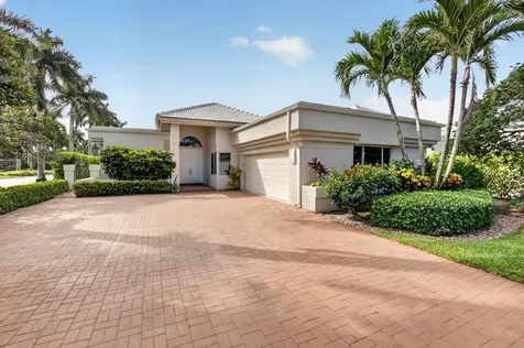 17320 Loch Lomond Way Boca Raton FL 33496