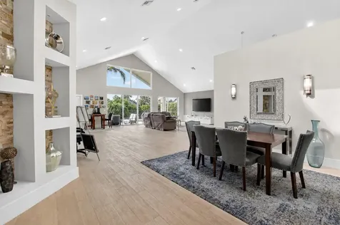 17320 Loch Lomond Way Boca Raton FL 33496