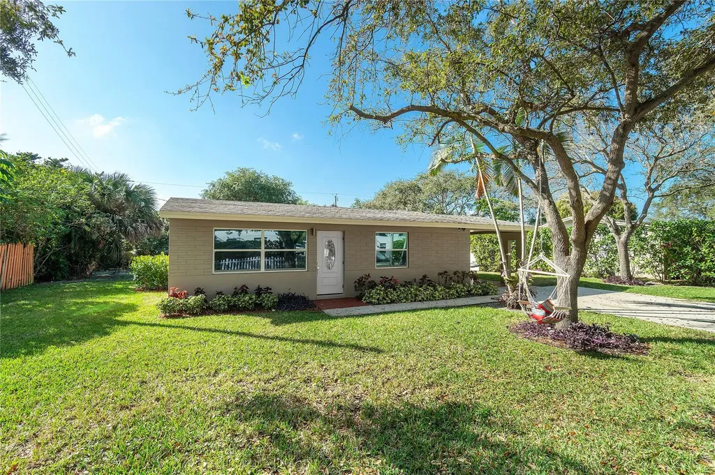 1634 NE 3rd Avenue Delray Beach FL 33444