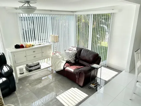 3233 State Street Hollywood FL 33021