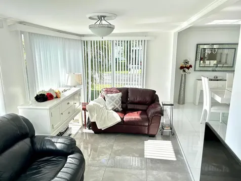 3233 State Street Hollywood FL 33021