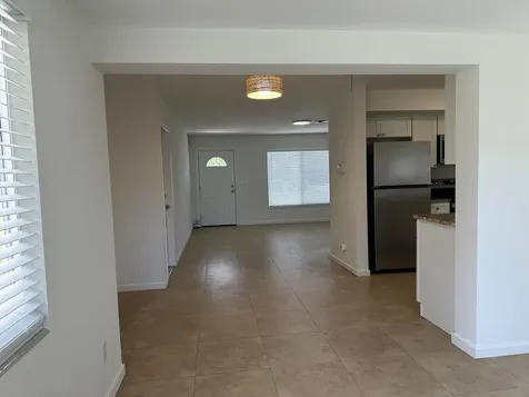 2745 Atlantic Boulevard Vero Beach FL 32960