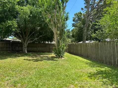 2745 Atlantic Boulevard Vero Beach FL 32960