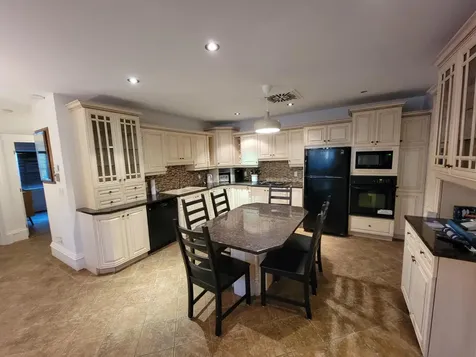 221 SE 9th Avenue Pompano Beach FL 33060