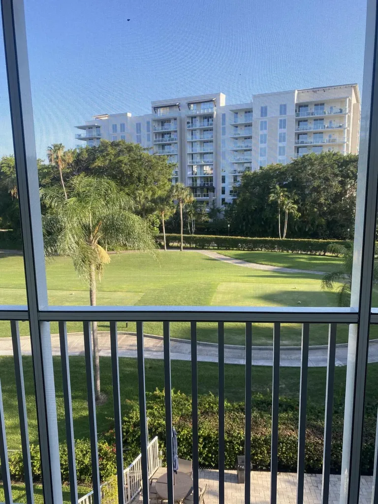 200 E Royal Palm Road Boca Raton FL 33432