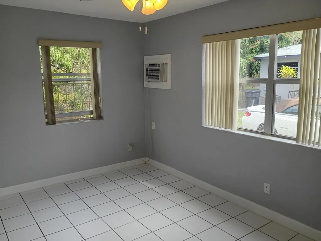 2221 Johnson Street Hollywood FL 33020