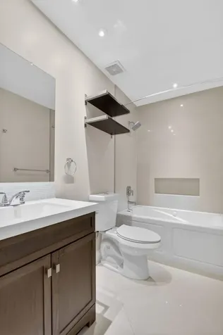 7 Kyle Way Boynton Beach FL 33426