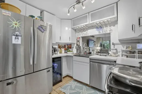 153 W Hemingway Circle W Margate FL 33063