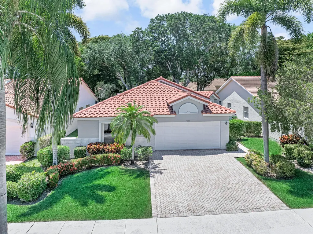 9822 Harbour Lake Circle Boynton Beach FL 33437