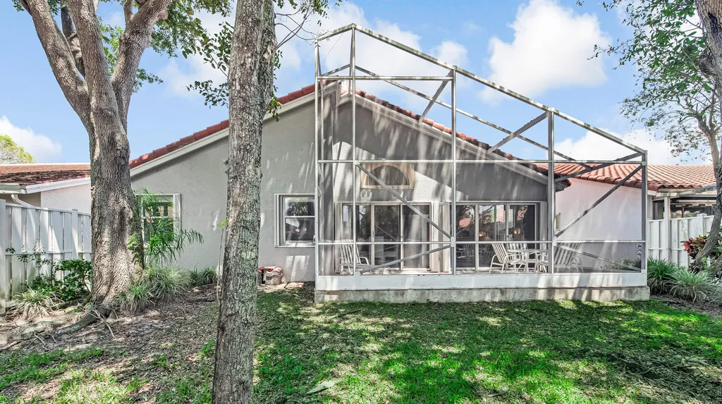 9822 Harbour Lake Circle Boynton Beach FL 33437