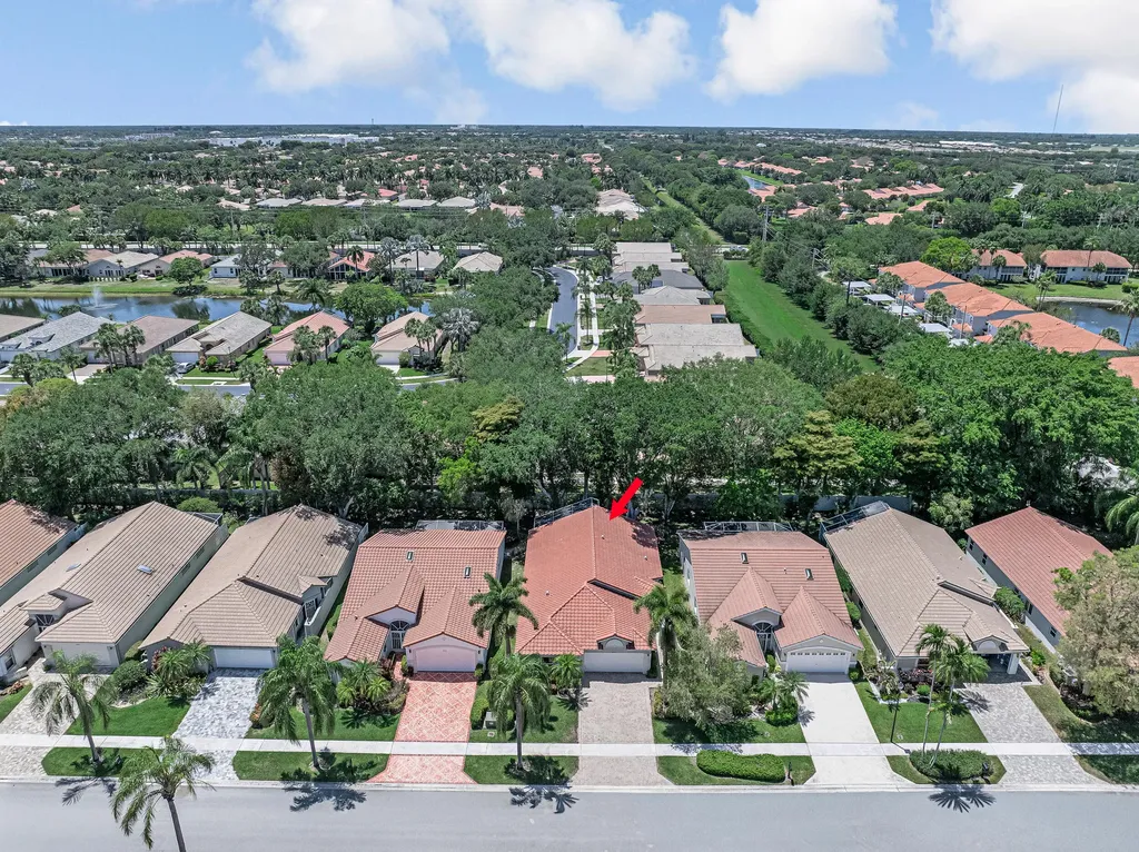 9822 Harbour Lake Circle Boynton Beach FL 33437