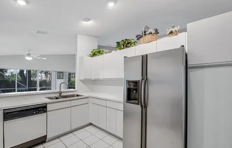 9822 Harbour Lake Circle Boynton Beach FL 33437
