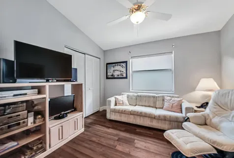 9822 Harbour Lake Circle Boynton Beach FL 33437