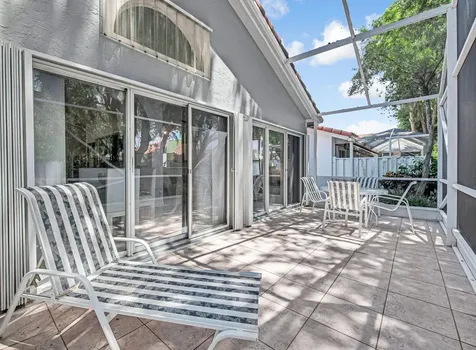 9822 Harbour Lake Circle Boynton Beach FL 33437