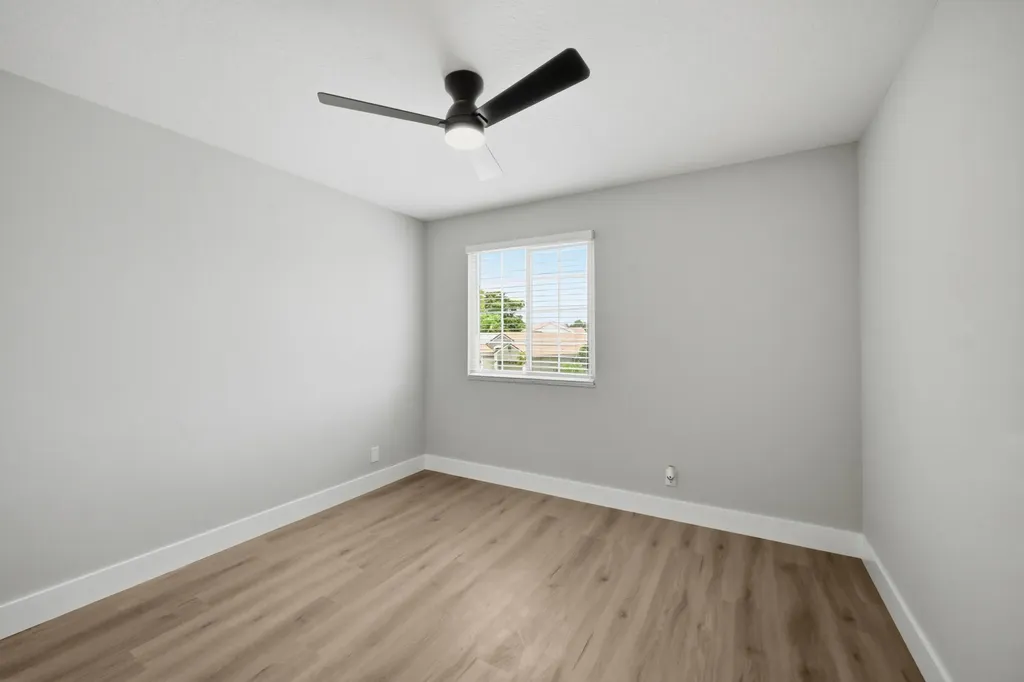 285 NW 45th Terrace Deerfield Beach FL 33442