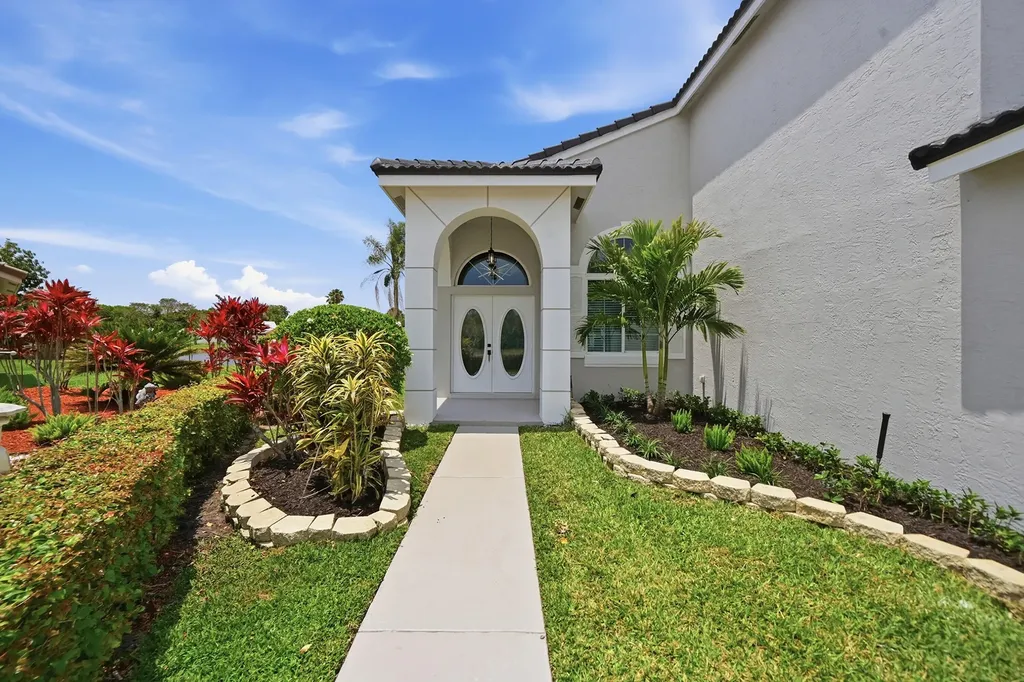 285 NW 45th Terrace Deerfield Beach FL 33442