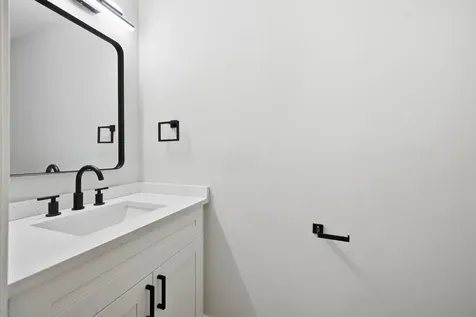 285 NW 45th Terrace Deerfield Beach FL 33442