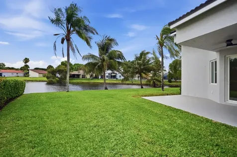 285 NW 45th Terrace Deerfield Beach FL 33442