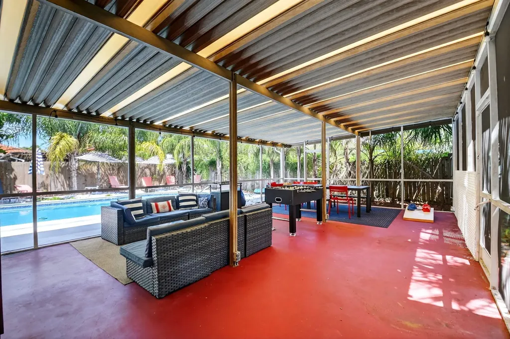 1123 Oak Street West Palm Beach FL 33405