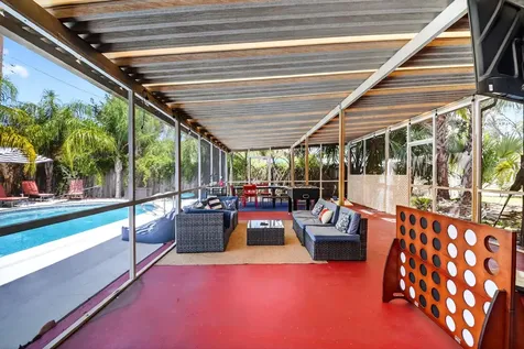 1123 Oak Street West Palm Beach FL 33405