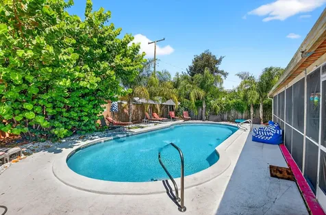 1123 Oak Street West Palm Beach FL 33405