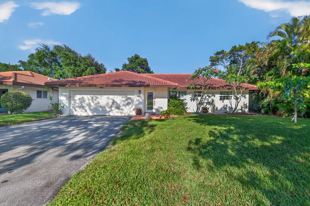 4234 NW 3rd Way Boca Raton FL 33431