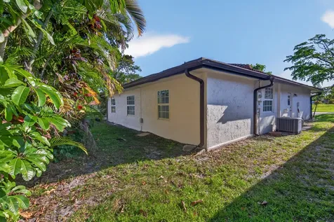 4234 NW 3rd Way Boca Raton FL 33431