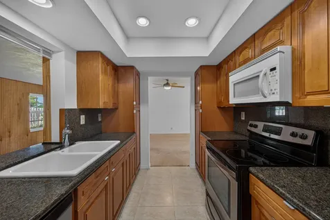 4234 NW 3rd Way Boca Raton FL 33431