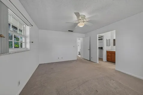 4234 NW 3rd Way Boca Raton FL 33431