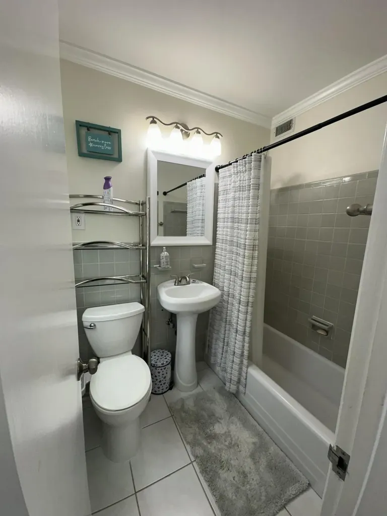 1221 Hillsboro Mile Hillsboro Beach FL 33062